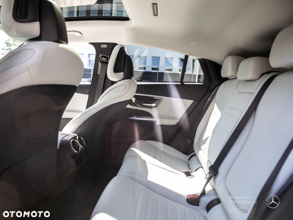 Mercedes-Benz GLC 220 d mHEV 4-Matic AMG Line - 12