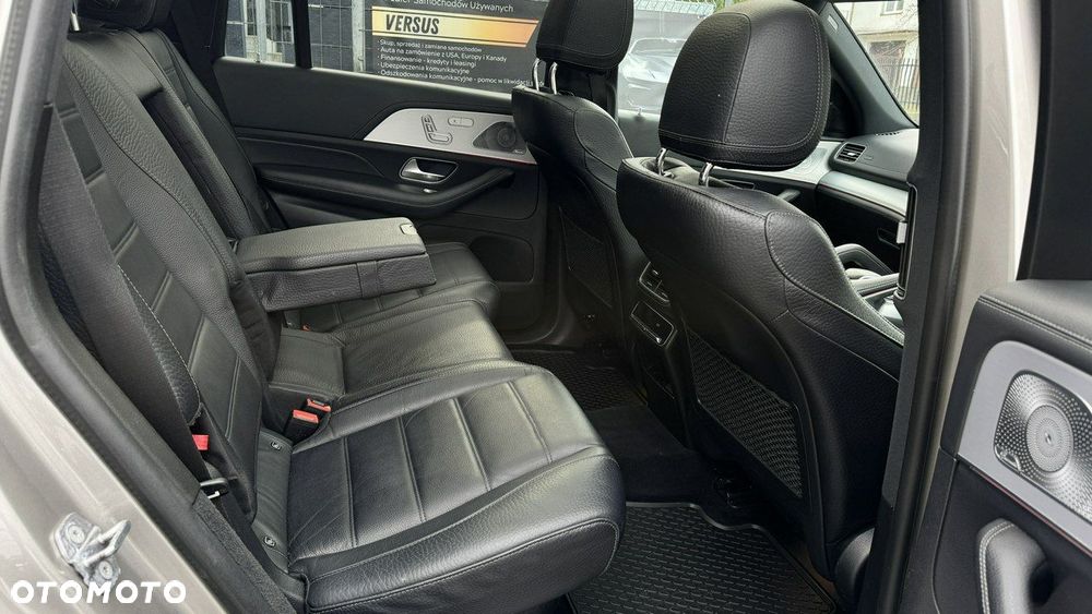 Mercedes-Benz GLS - 15