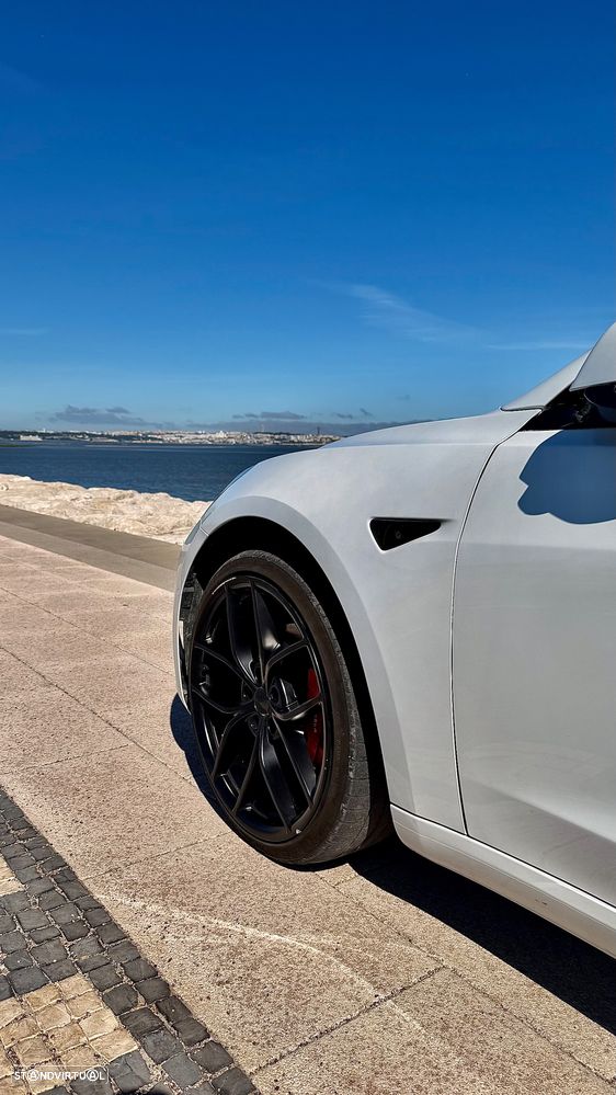Tesla Model 3 Long Range Tração Integral - 3