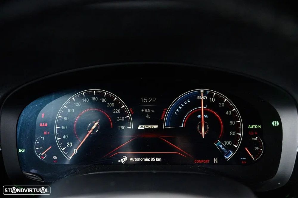 BMW 530 e iPerformance Pack M - 38