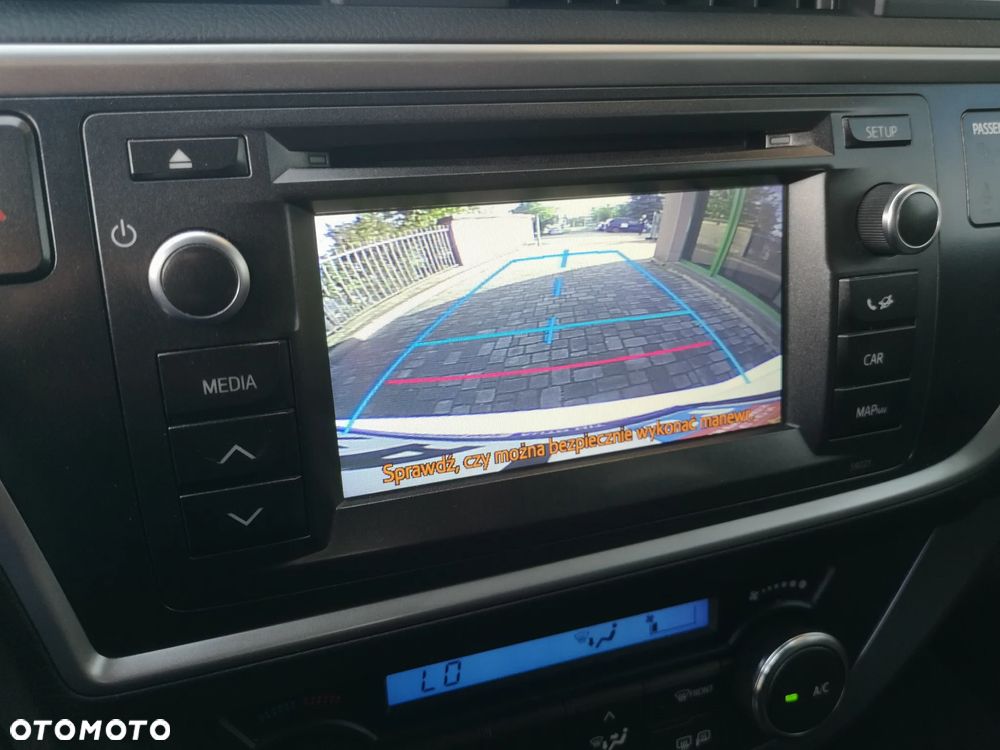 Toyota Auris 1.8 VVT-i Automatik Comfort - 28