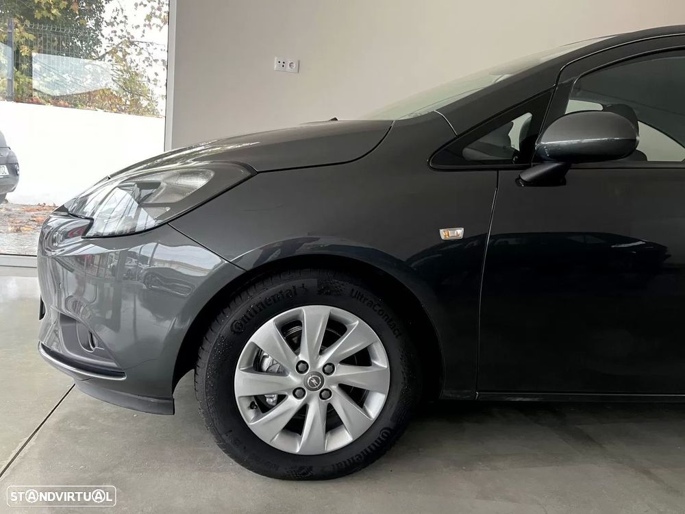 Opel Corsa 1.4 120 Anos - 17