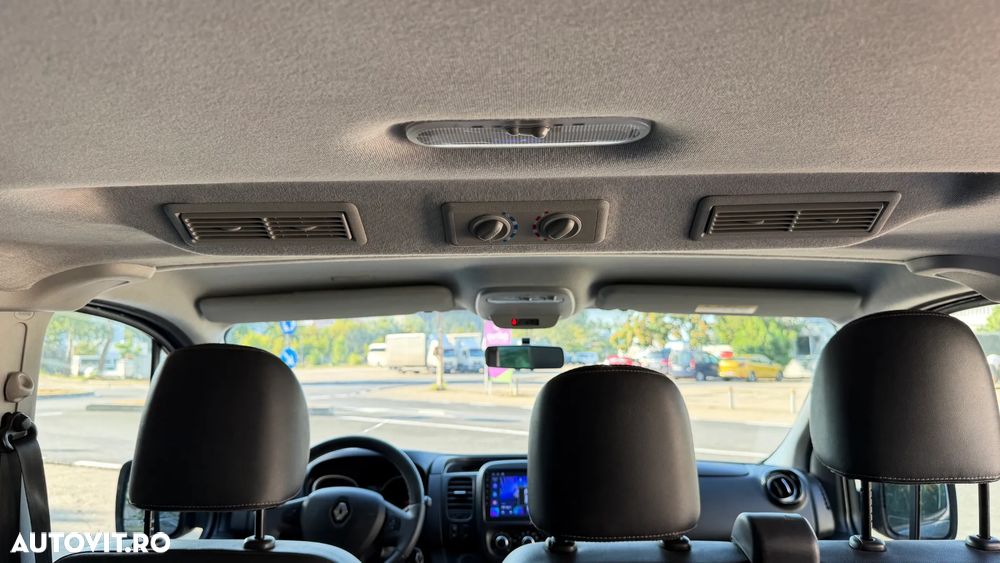 Renault Trafic - 17