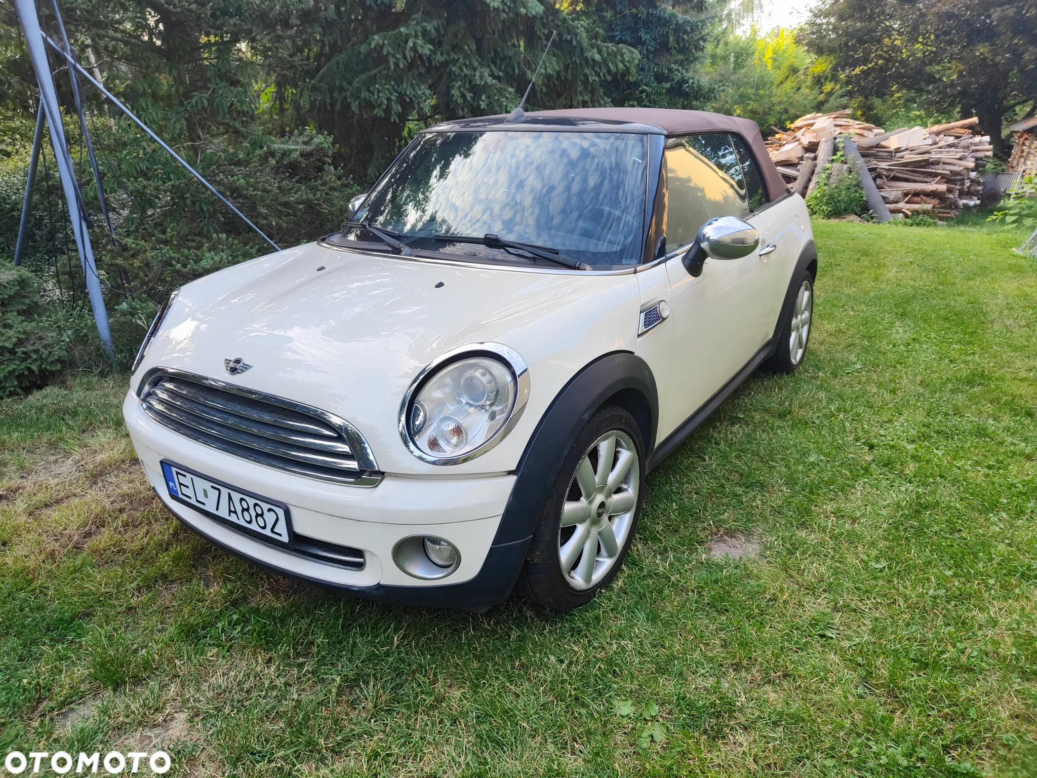 MINI Cooper Cabrio - 1