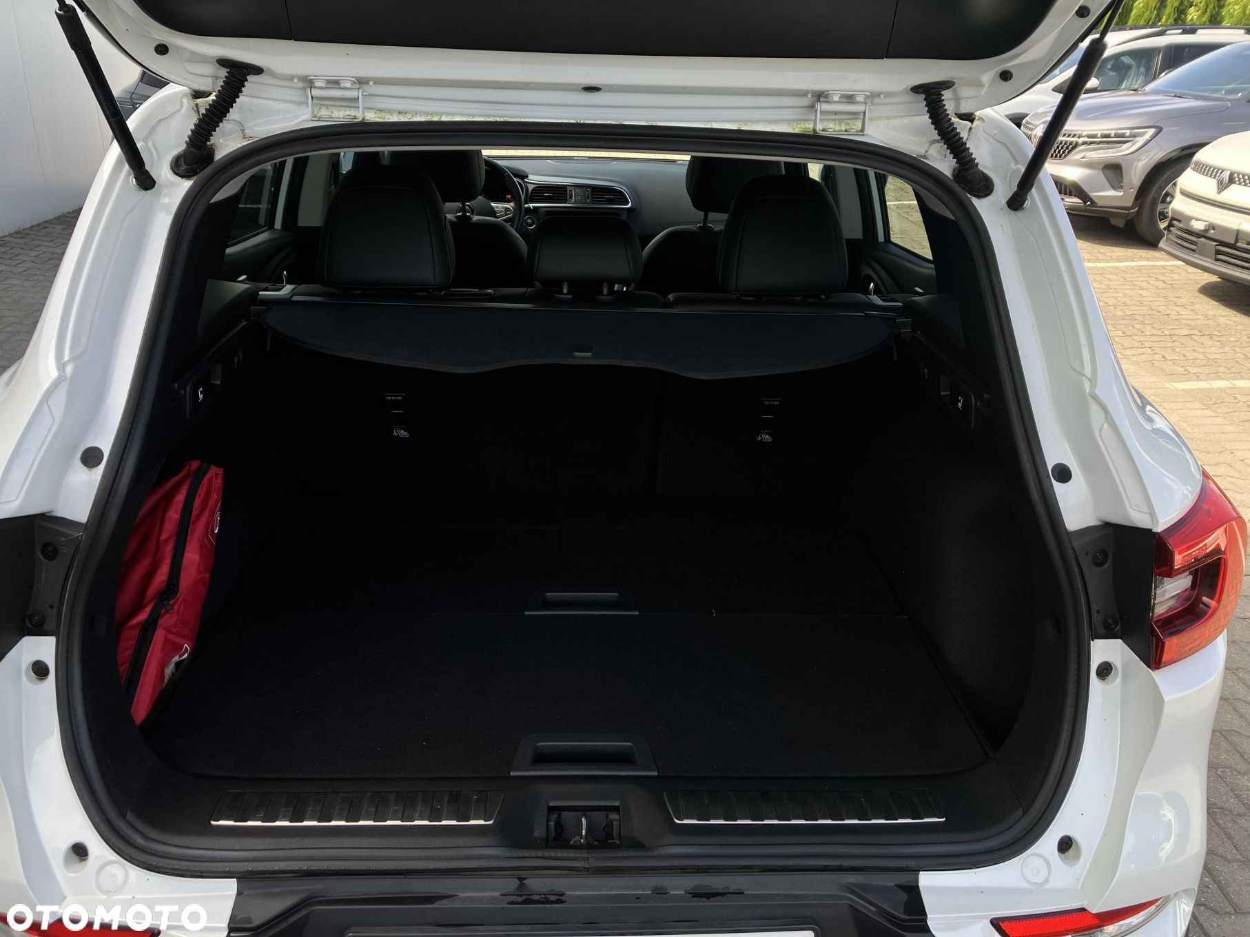 Renault Kadjar 1.3 TCe FAP Intens - 24