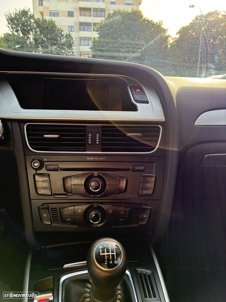 Audi A4 Avant 2.0 TDI - 6