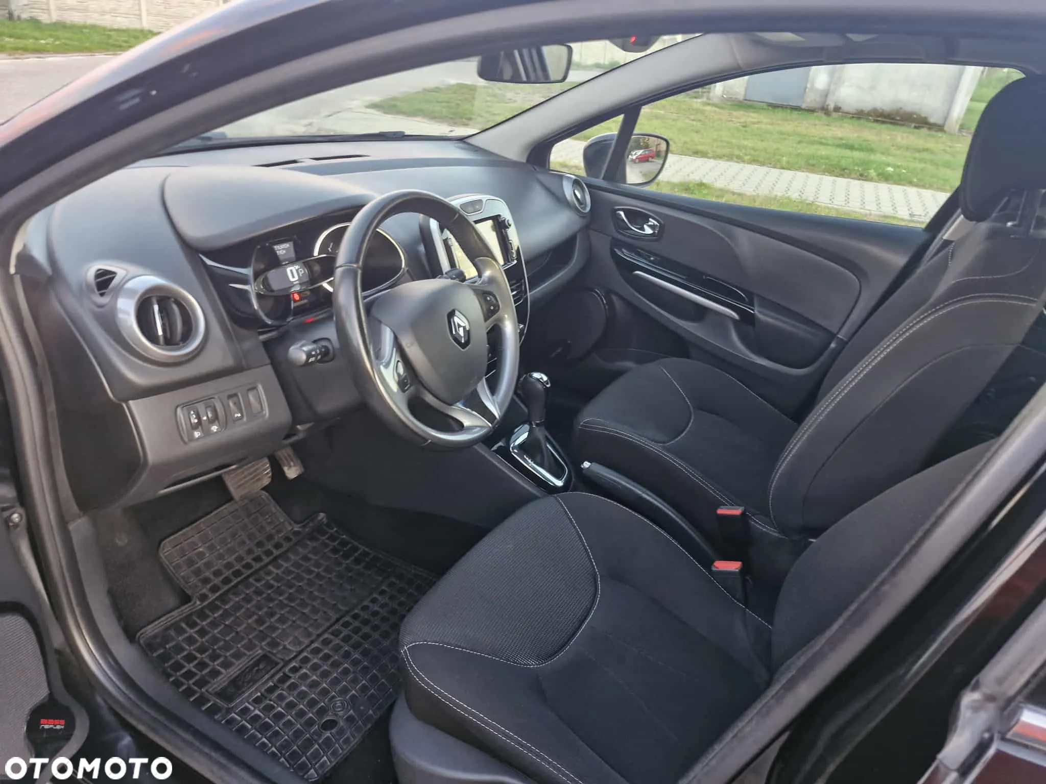 Renault Clio 1.2 TCe Alize EDC - 5