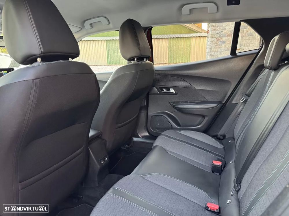 Peugeot e-2008 50 kWh Allure - 16