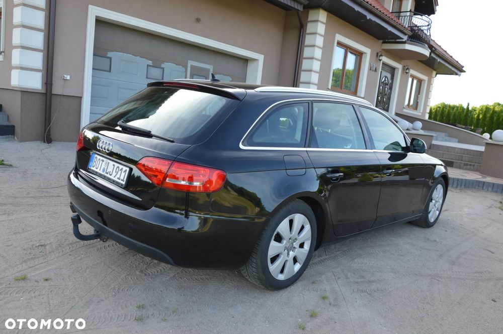 Audi A4 Avant 2.0 TDI - 14