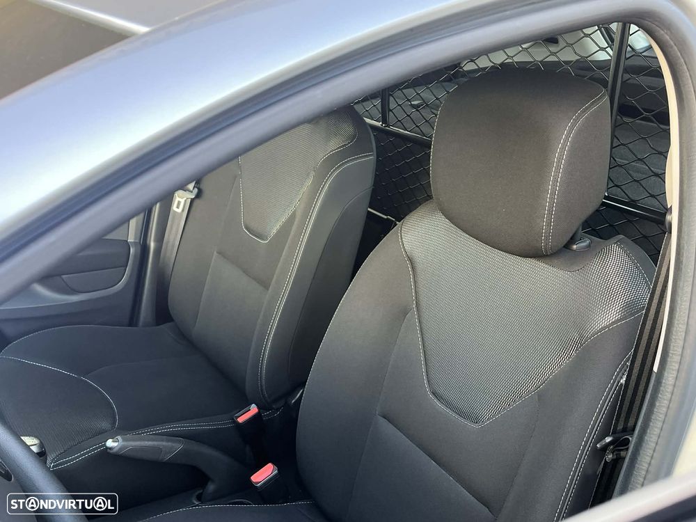 Renault Clio IV Van 1.5 dCi 75cv - 6