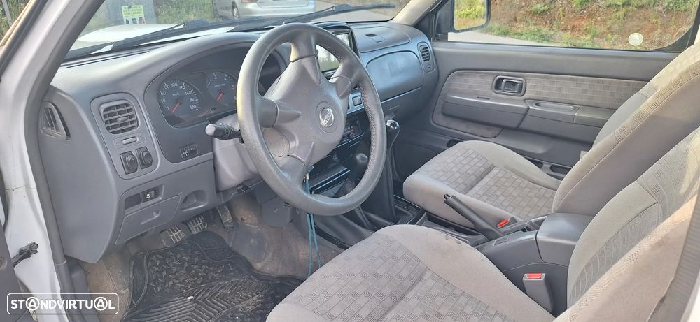 Nissan Navarra D22 4x4 - 9