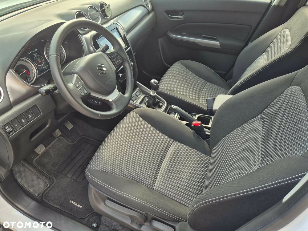 Suzuki Vitara 1.4 Boosterjet Elegance 2WD - 34