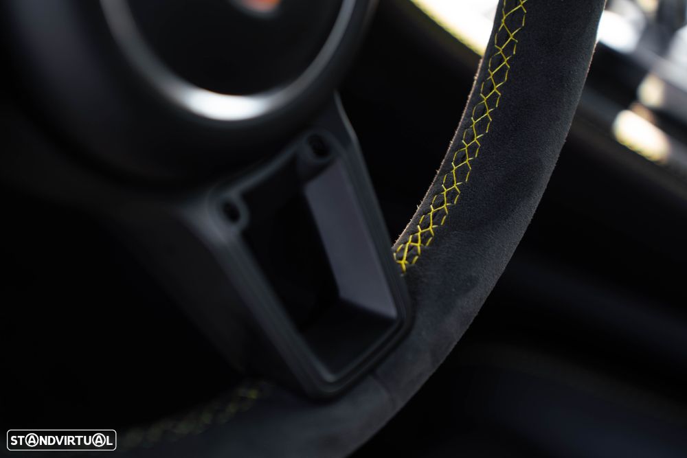 Porsche 718 Cayman GT4 PDK - 44