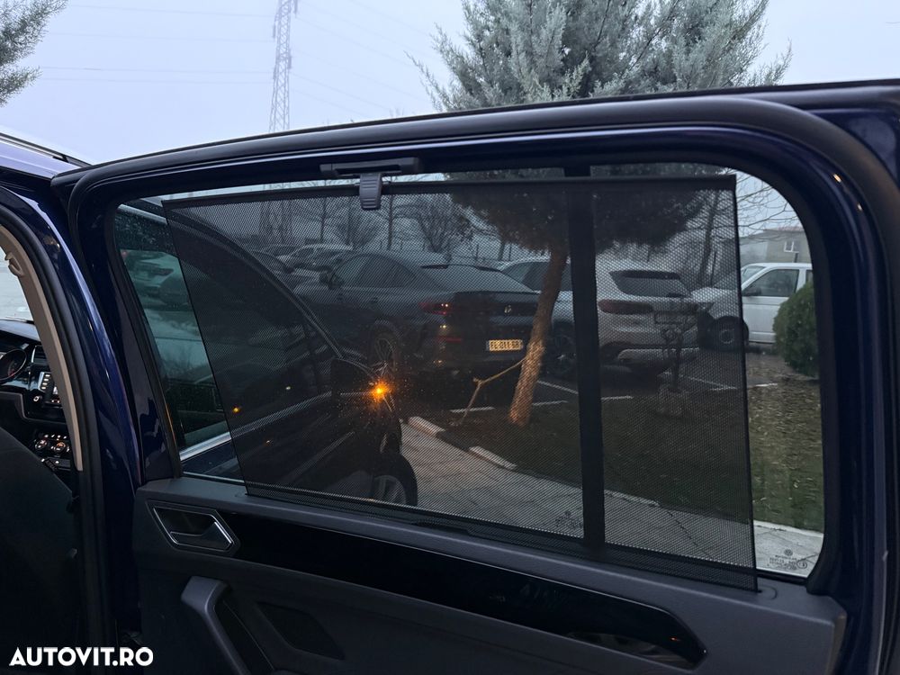 Volkswagen Touran 2.0 TDI SCR DSG Highline - 16