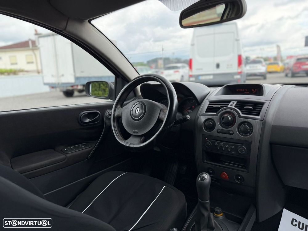Renault Mégane - 22