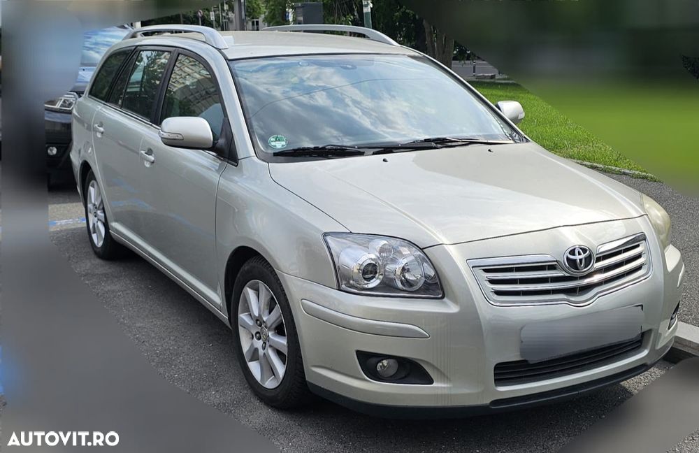 Toyota Avensis 2.0 D-4D Station Luna - 1