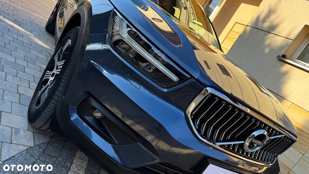 Volvo XC 40 D4 AWD Inscription - 17