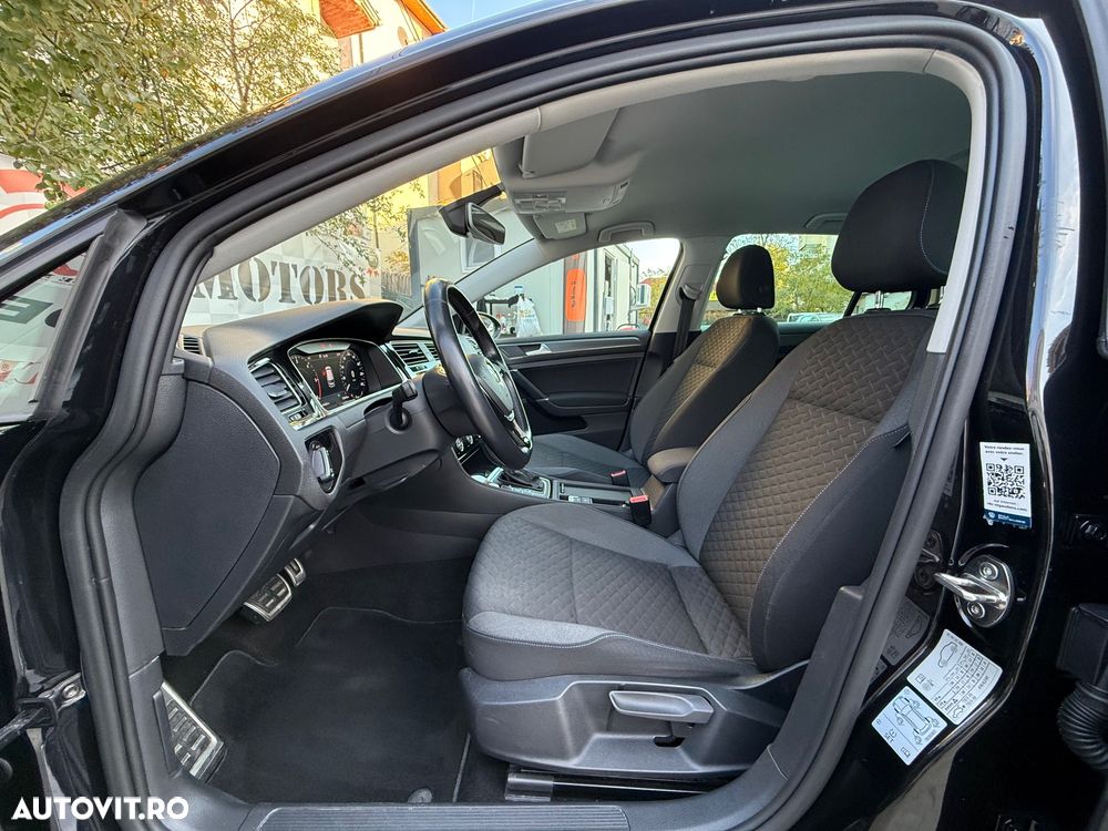 Volkswagen Golf 1.6 TDI (BlueMotion Technology) DSG Comfortline - 17