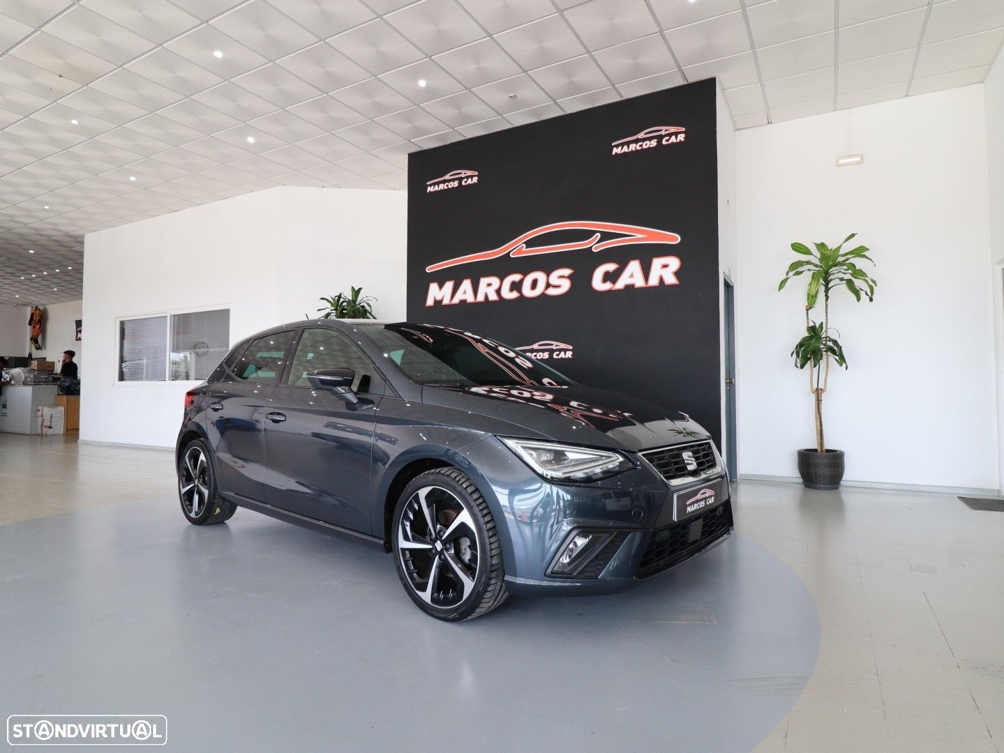 SEAT Ibiza 1.0 TSI FR - 1