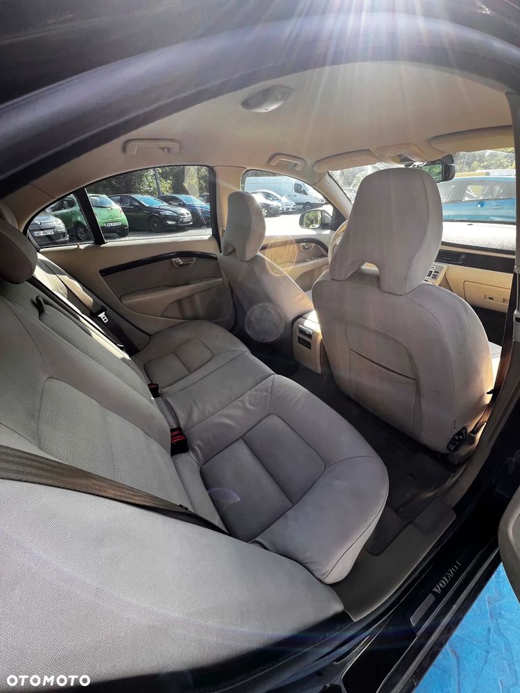 Volvo S80 2.4D Kinetic - 11