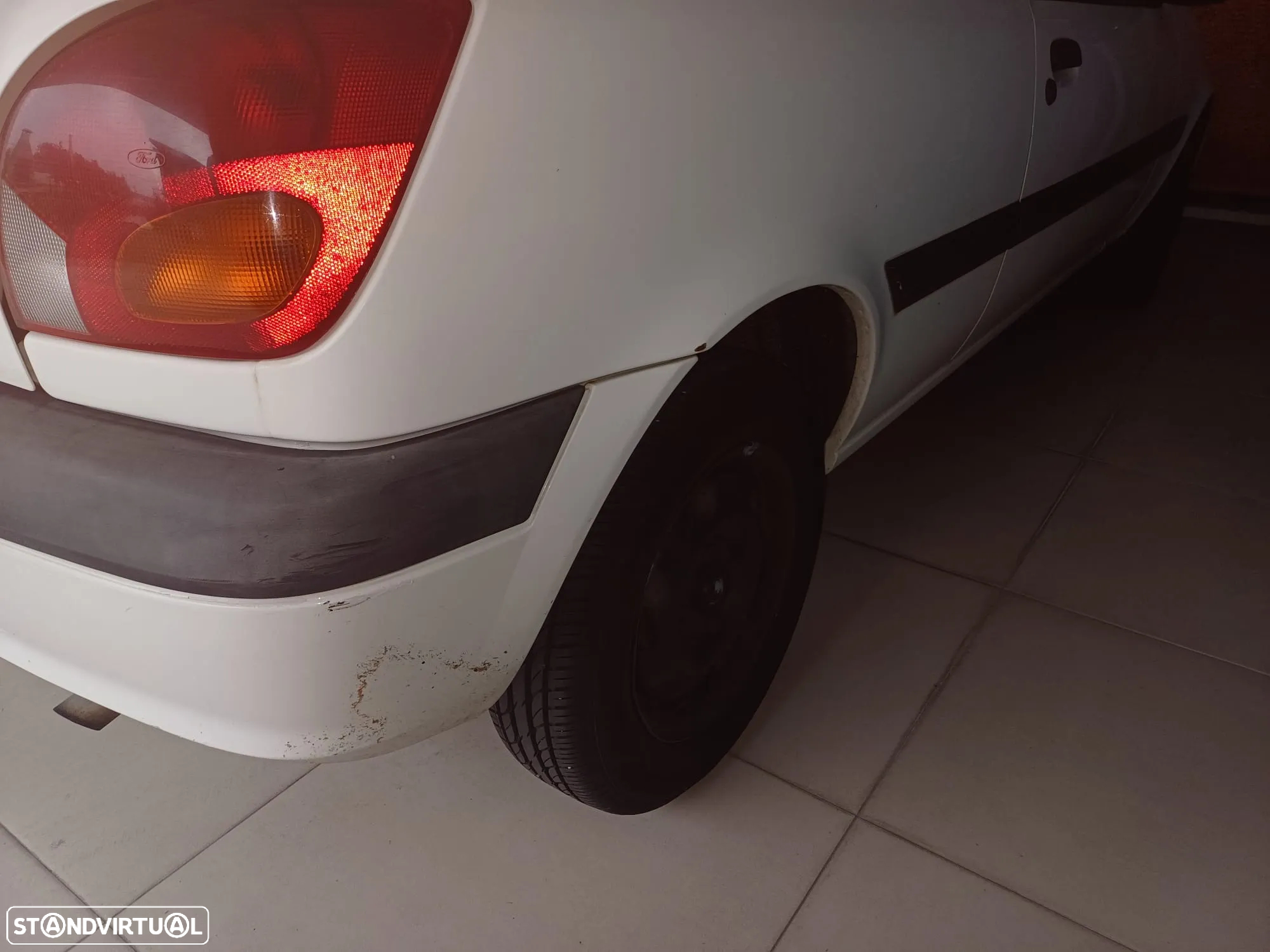 Ford Fiesta - 2