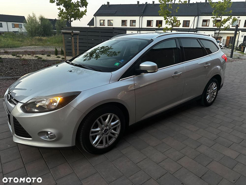 Ford Focus 1.6 TI-VCT SYNC Edition - 1