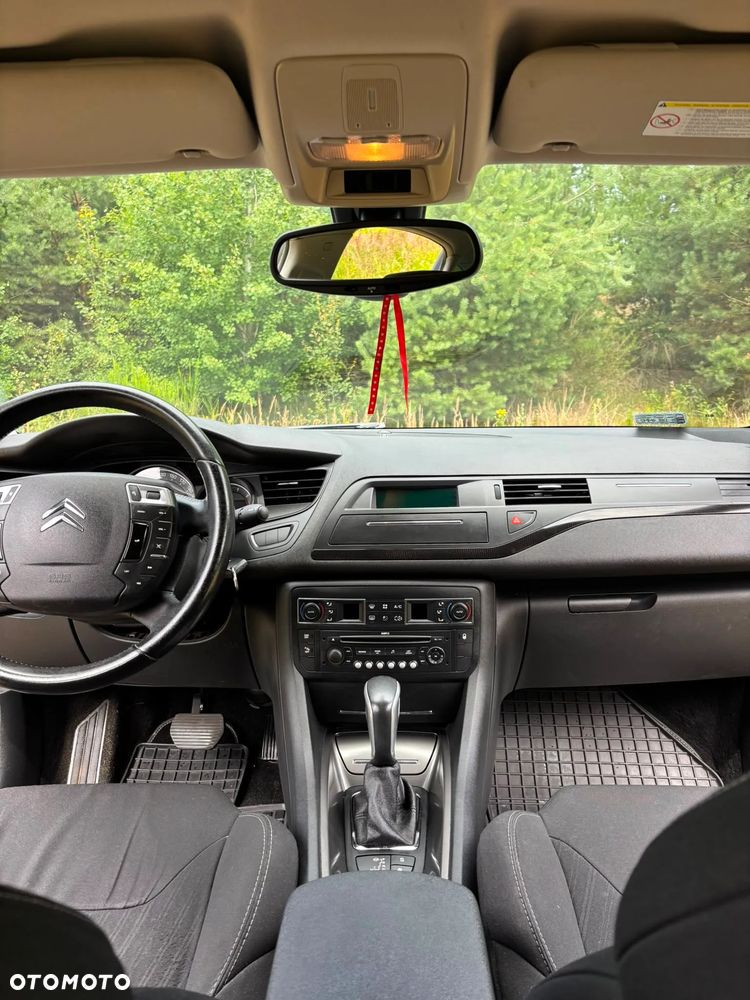 Citroën C5 2.0 16V Confort - 9