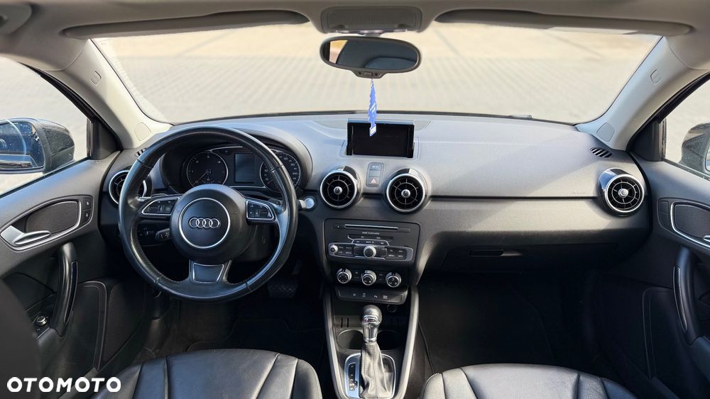 Audi A1 Sportback 1.6 TDI Sport S tronic - 13