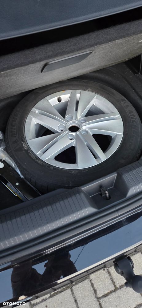 Volkswagen Golf 1.5 eTSI mHEV Life DSG - 5