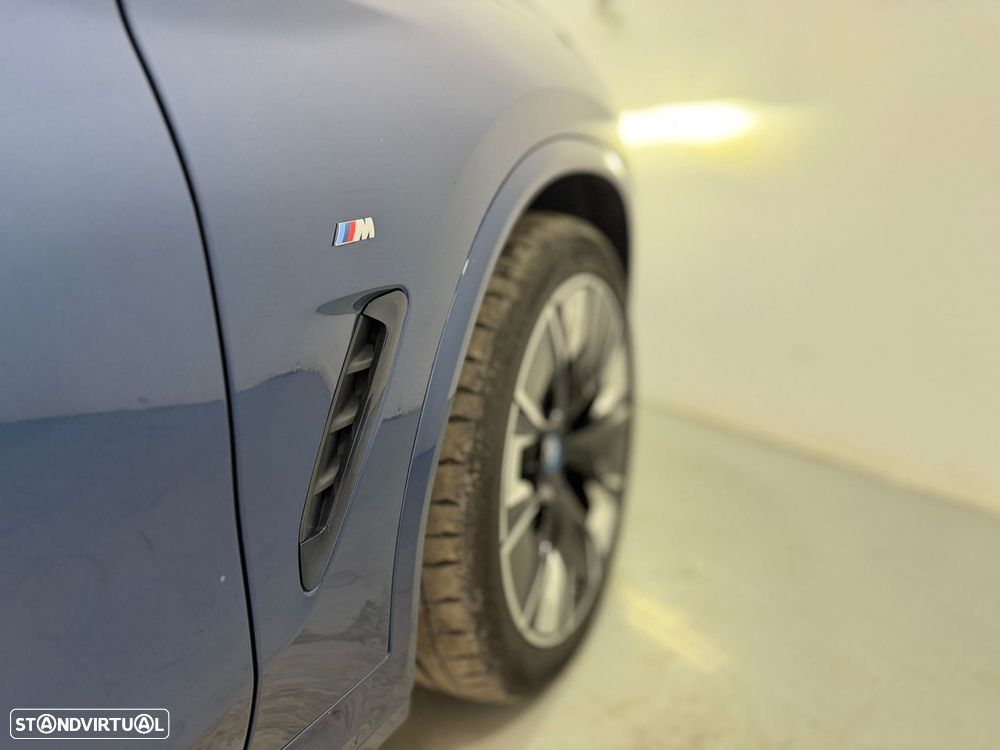 BMW iX3 M Sport Inspiring - 45