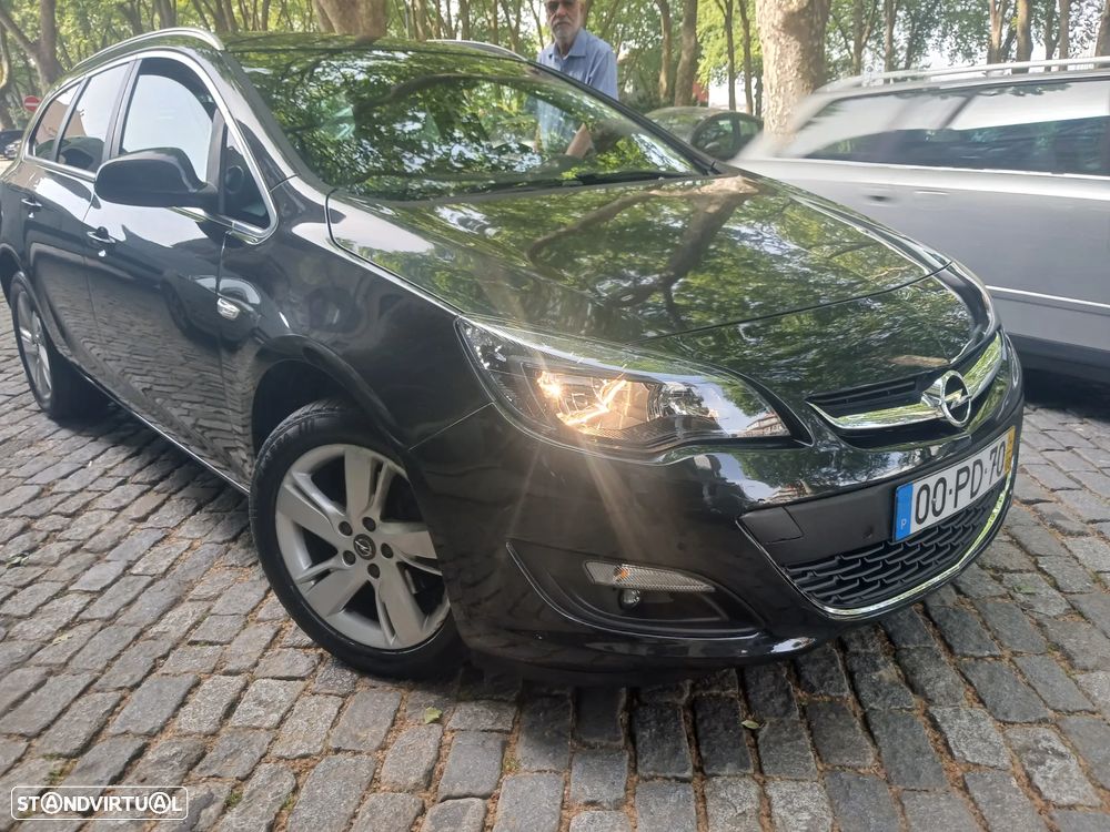 Opel Astra Sports Tourer 1.6 CDTi Executive S/S - 20