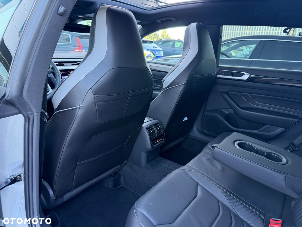 Volkswagen Arteon 2.0 TDI SCR 4Motion DSG R-Line - 22