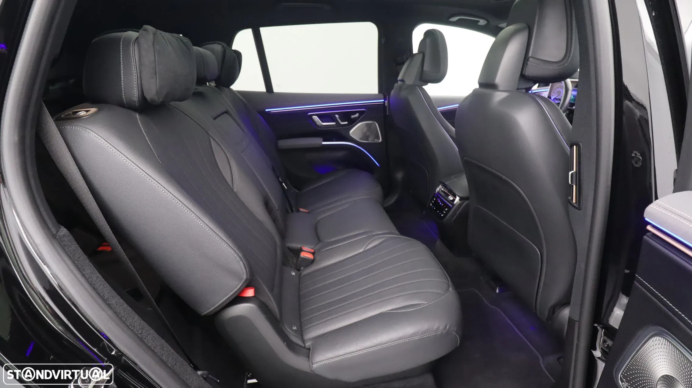 Mercedes-Benz EQS SUV 450+ - 33