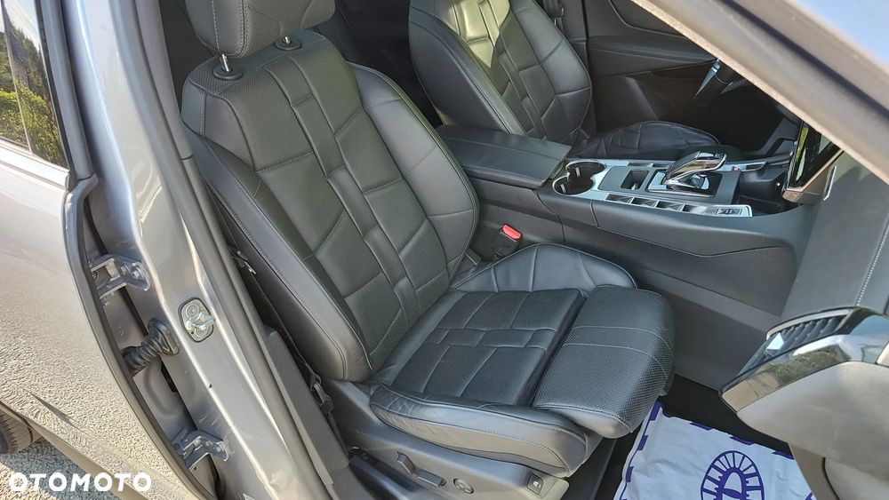 DS Automobiles DS 7 Crossback - 30