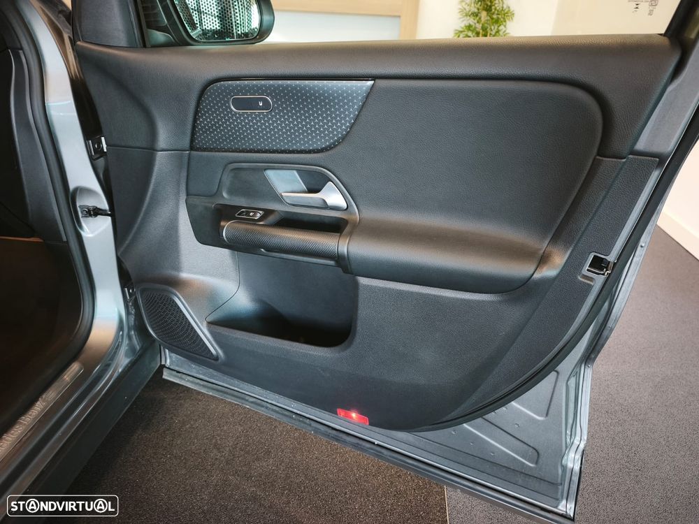 Mercedes-Benz GLA 250 e Progressive - 20
