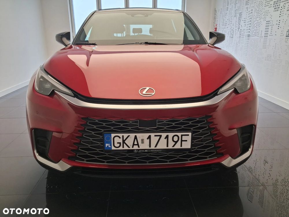 Lexus LBX 1.5 Hybrid Emotion - 4