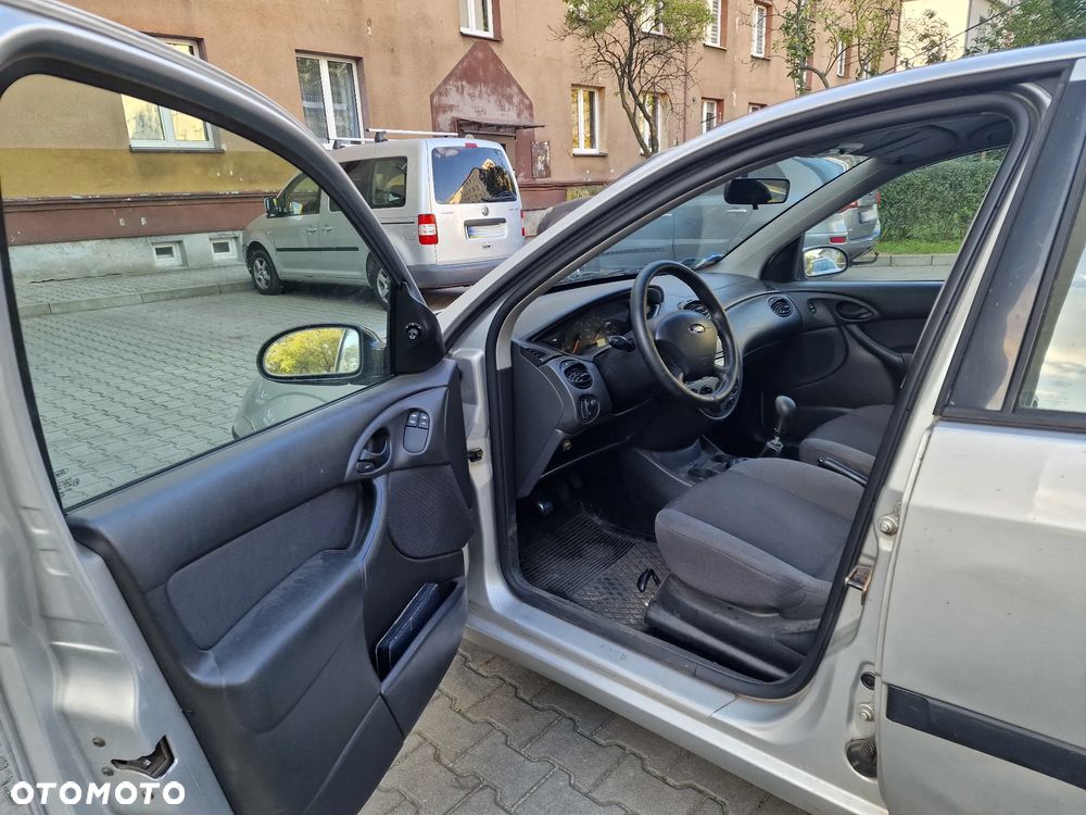Ford Focus - 4