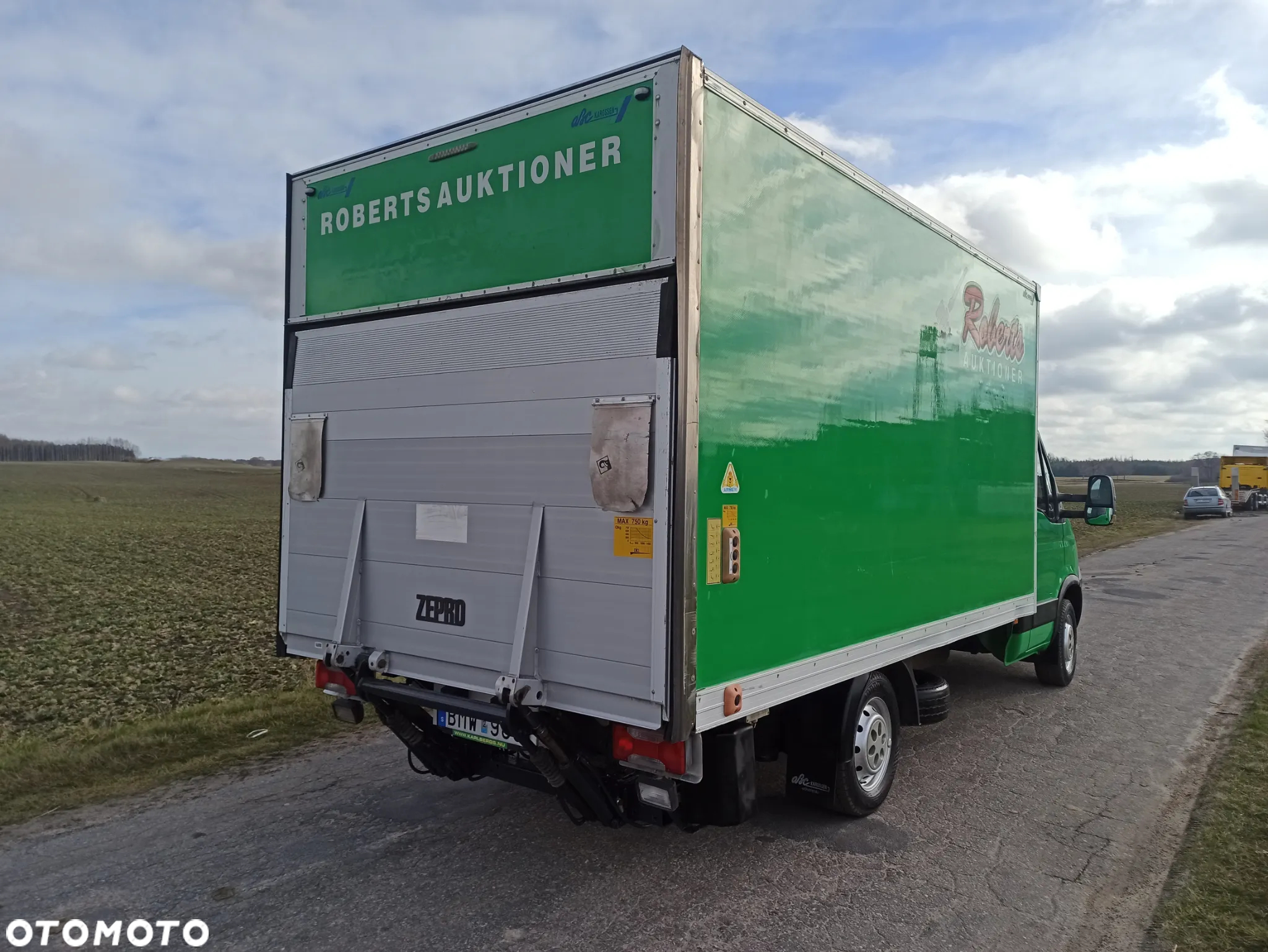 Iveco Daily - 24