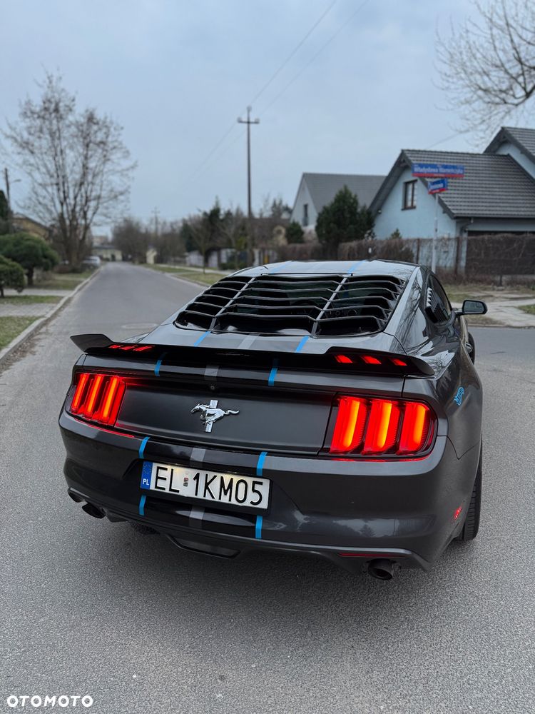 Ford Mustang 3.7 V6 - 5