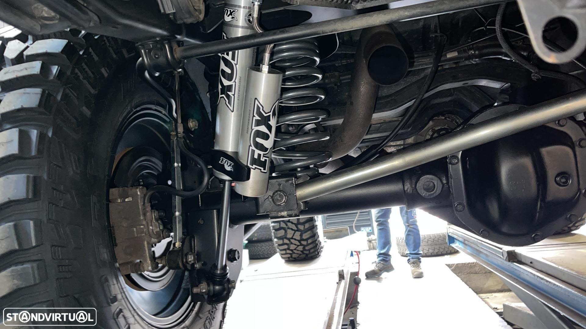 Jeep Wrangler - 19