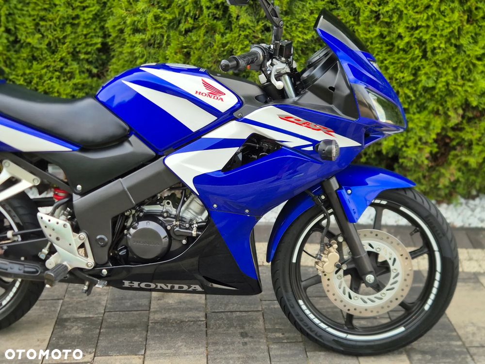 Honda CBR - 3