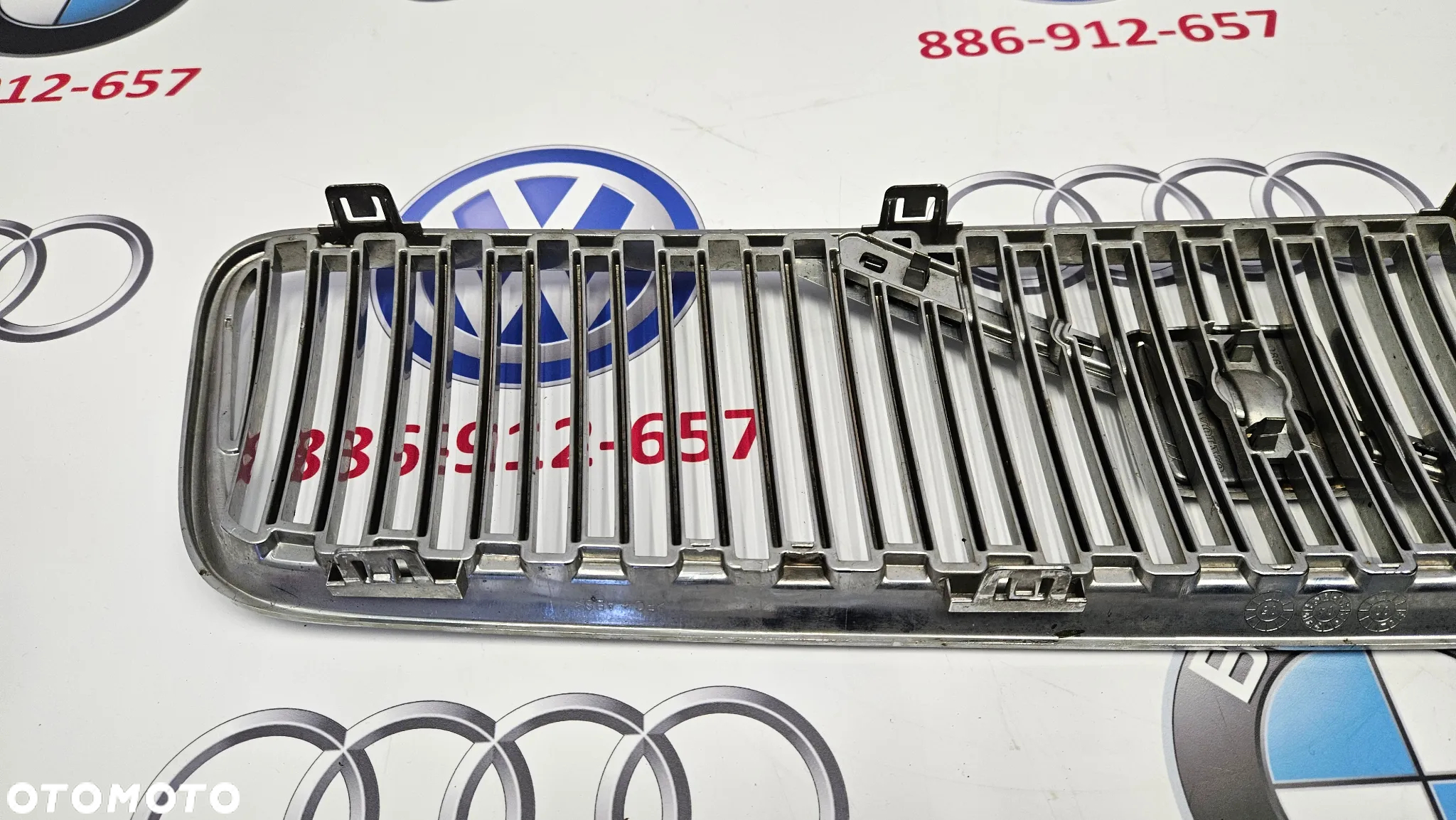 Volvo V50 2003-2007 Atrapa zderzaka Grill Kratka Chrom 08678680 Stan BDB Wszystkie mocowania całe - 8