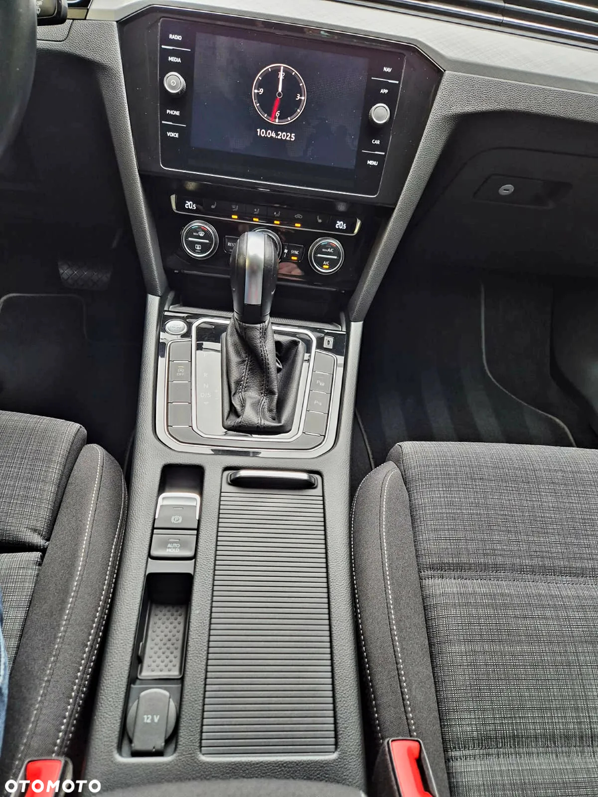 Volkswagen Passat 2.0 TSI Business DSG - 25