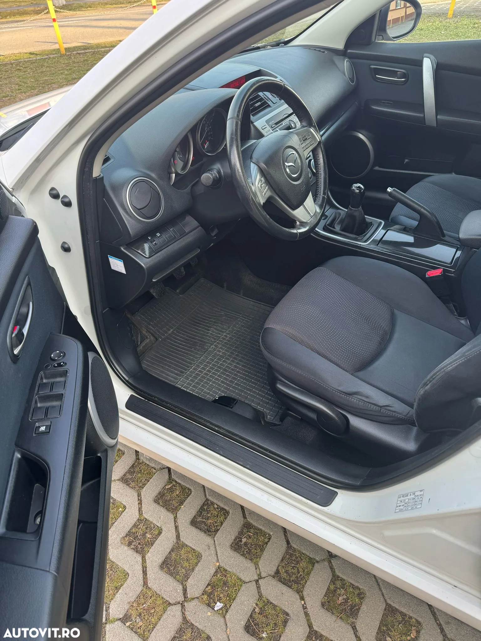 Mazda 6 Sport 2.2 CD DPF Comfort - 5
