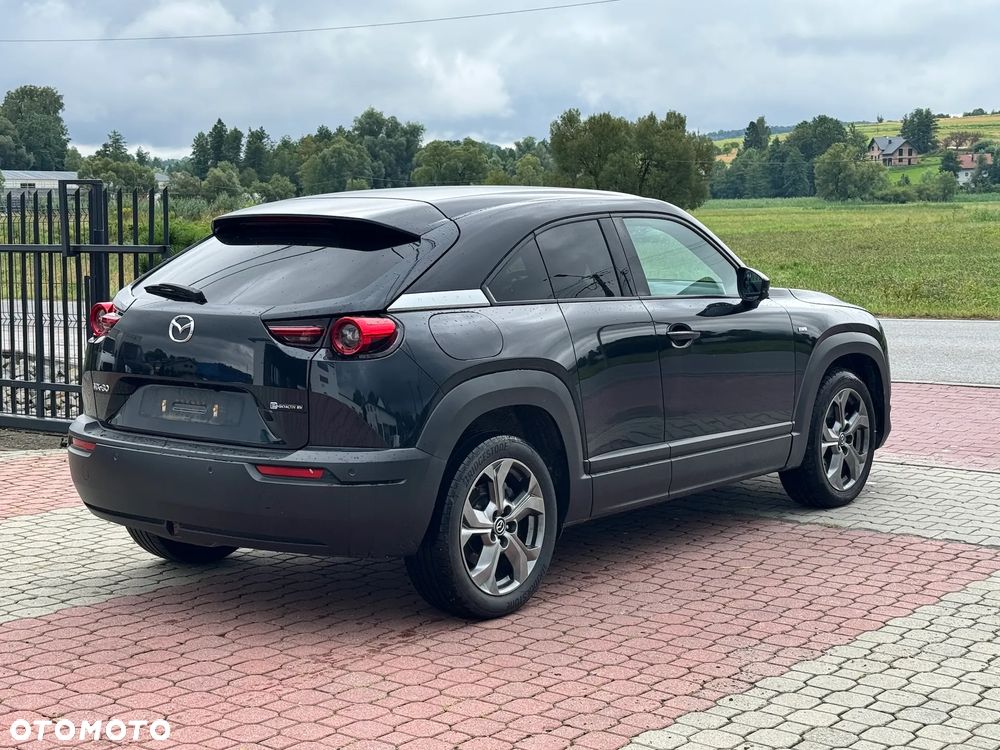 Mazda MX-30 e-SKYACTIV - 4