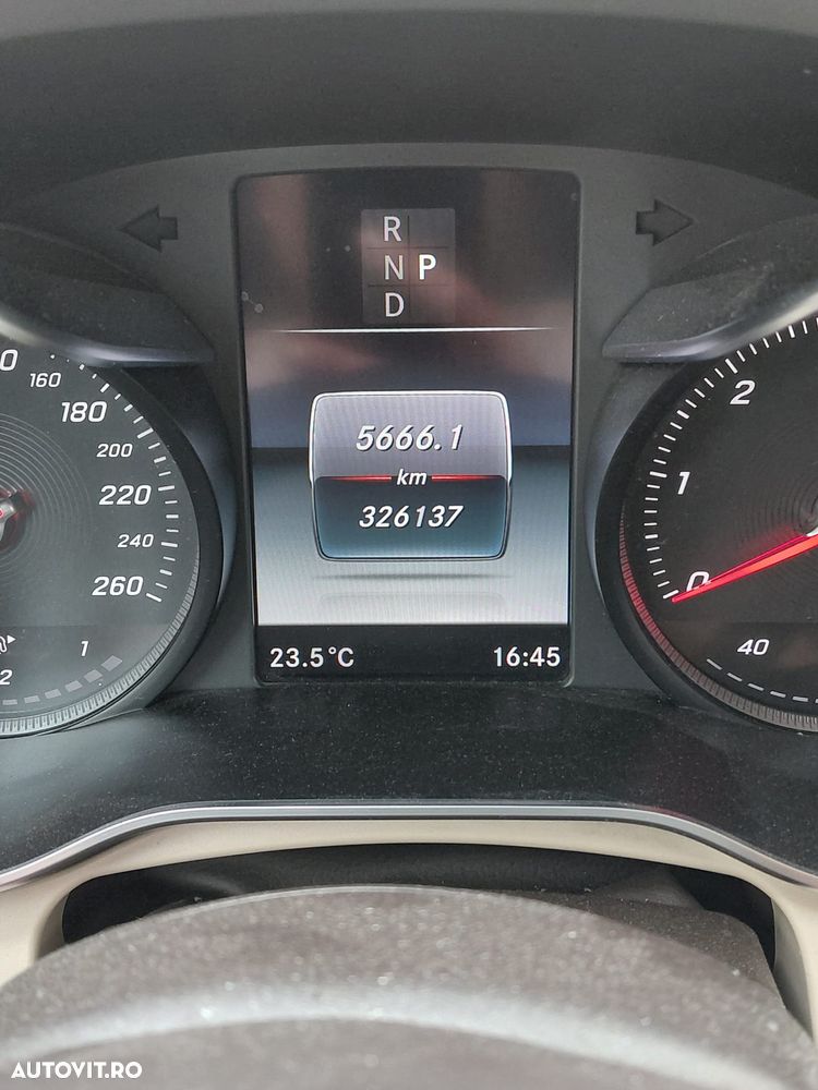 Mercedes-Benz GLC - 6
