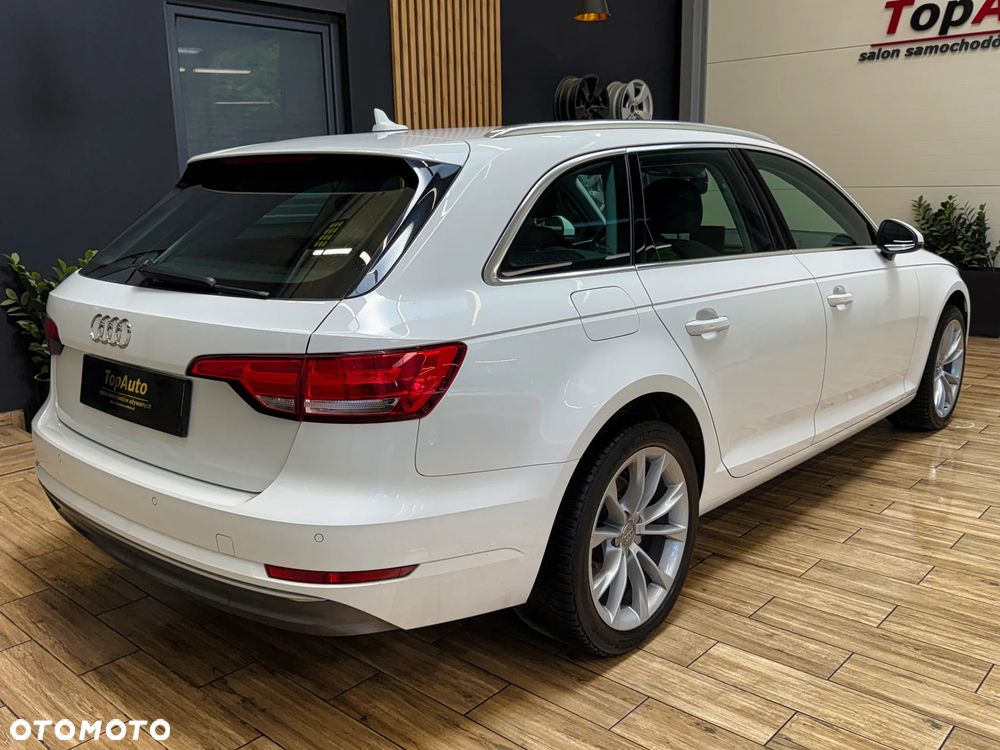 Audi A4 Avant 2.0 TDI ultra design - 8