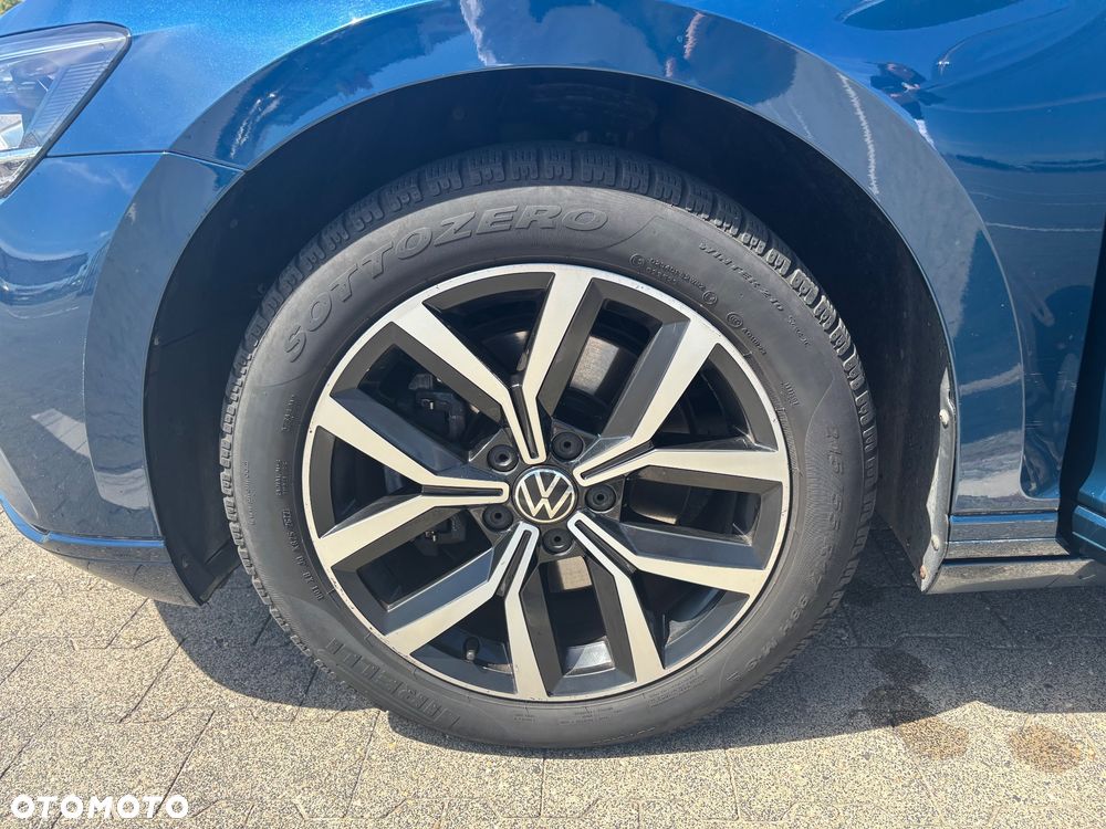 Volkswagen Passat 2.0 TDI EVO Business - 9