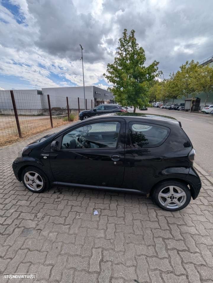 Toyota Aygo 1.0 + AC - 5