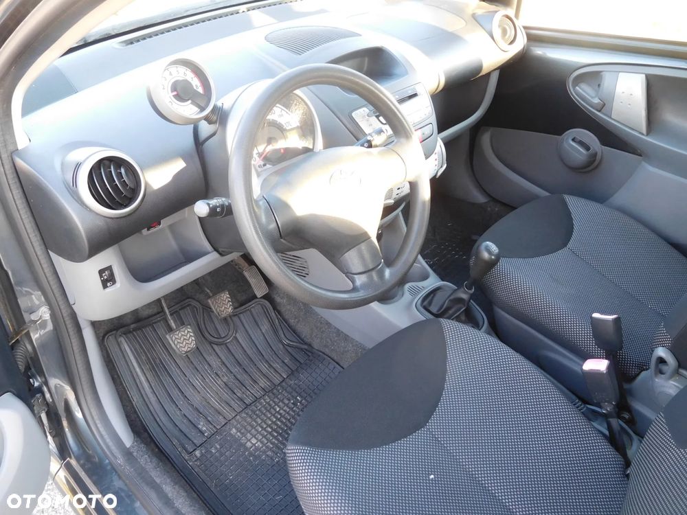 Toyota Aygo 1.0 VVT-i Terra A/C - 5